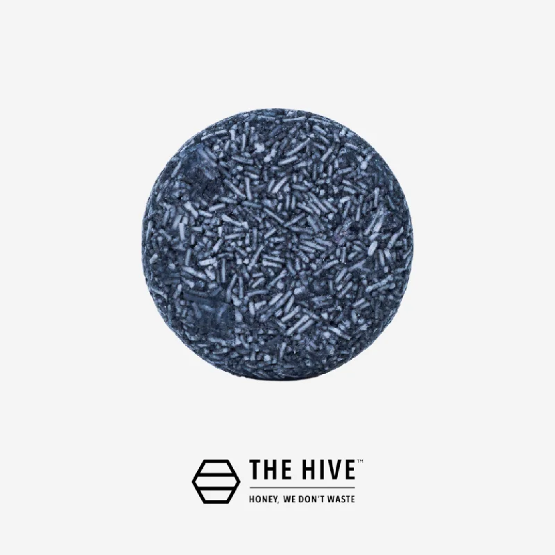 preventing the nails from growing too long and causing discomfort or damage to the pet.The Hive Bamboo Charcoal Shampoo Bar (55g)