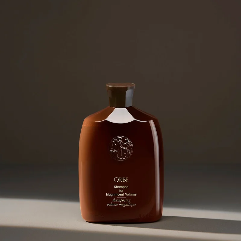 with the functions of decontamination, deodorization, and nourishment.Shampoo for Magnificent Volume