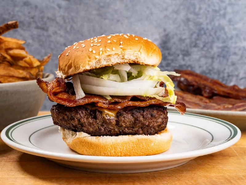 WAGYU BURGERS AND BACON