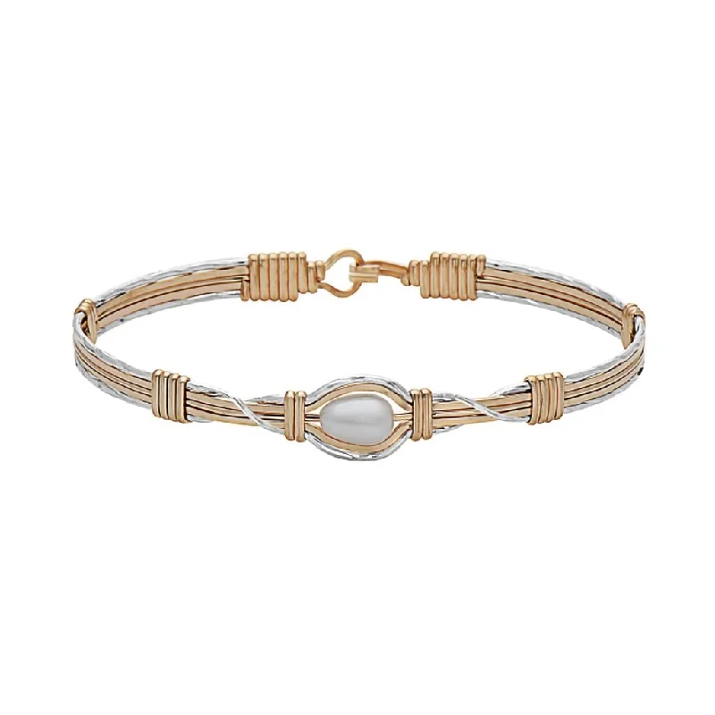 Ronaldo Jewelry : Hold Me Bracelet in 14K Gold Artist Wire & Silver